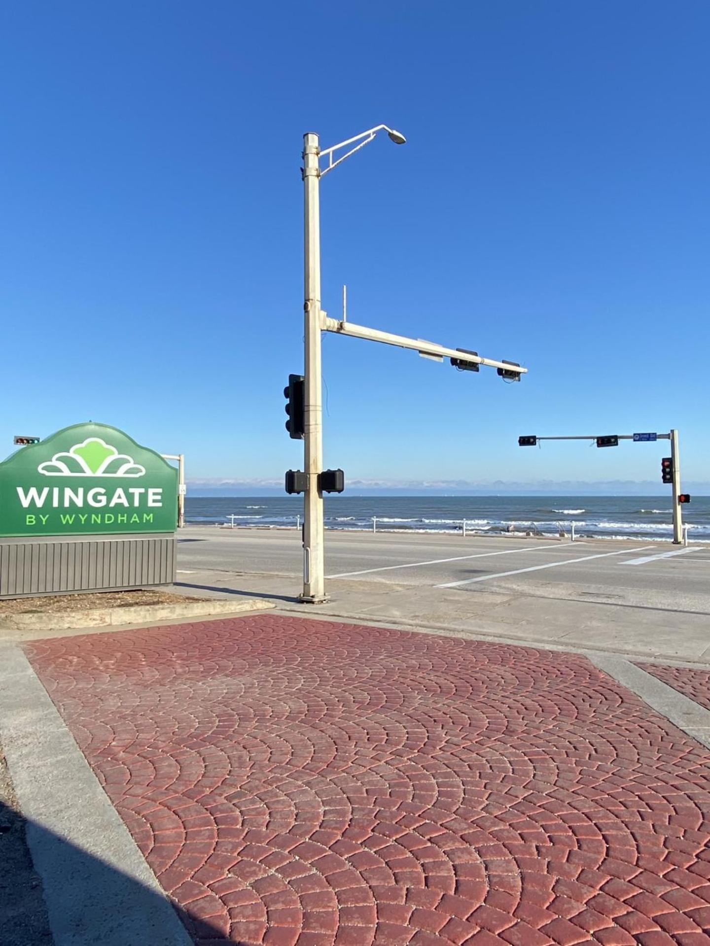 Wingate By Wyndham Galveston East Beach Екстер'єр фото